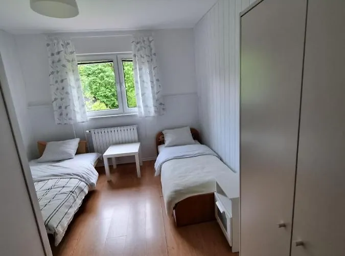 Przystanek Podgórze 3*